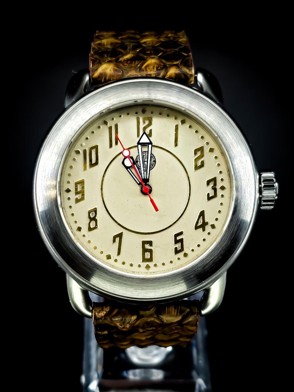 Pocketwatch Metal Python Metal Dial with Python